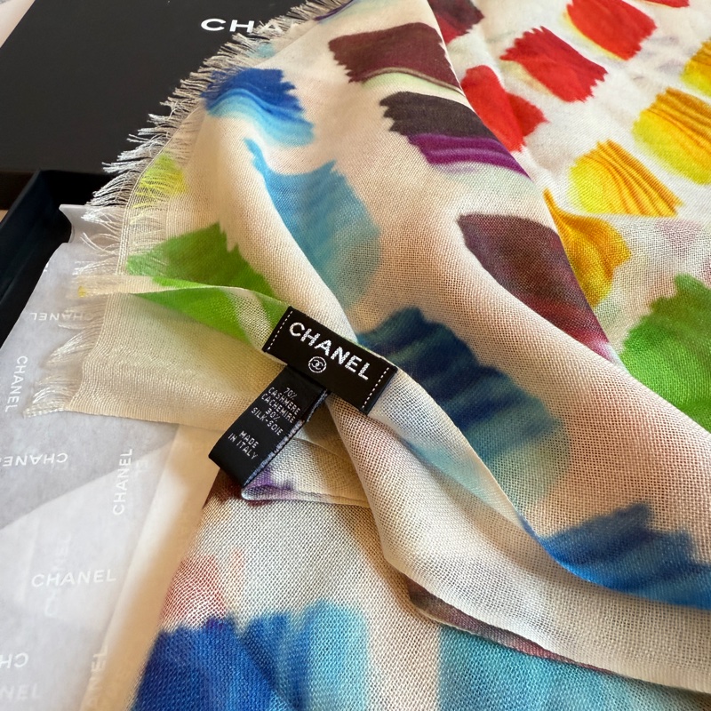 Chanel 喀什米爾圍巾方塊彩色 好好摸-0