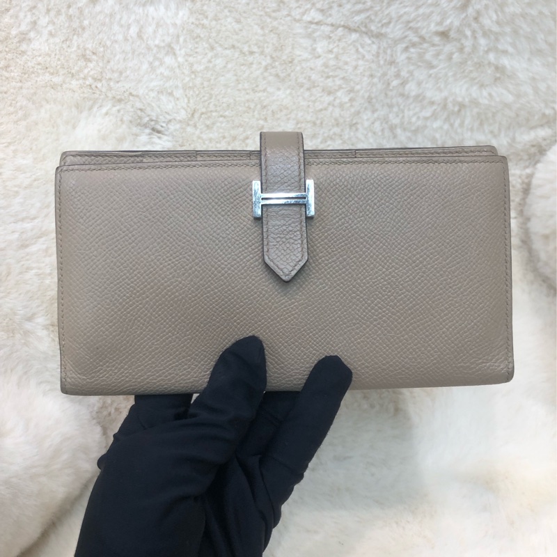 Hermes Bearn 杏色長銀包 XB584-0