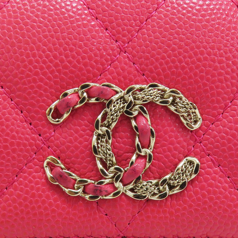 粉色 荔枝紋牛皮 雙C鍊帶 三折短夾-7