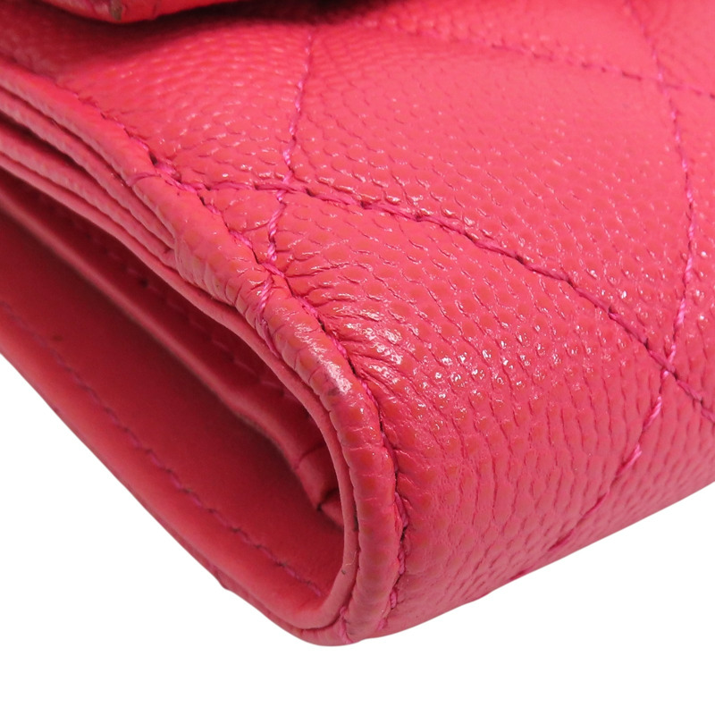 粉色 荔枝紋牛皮 雙C鍊帶 三折短夾-11