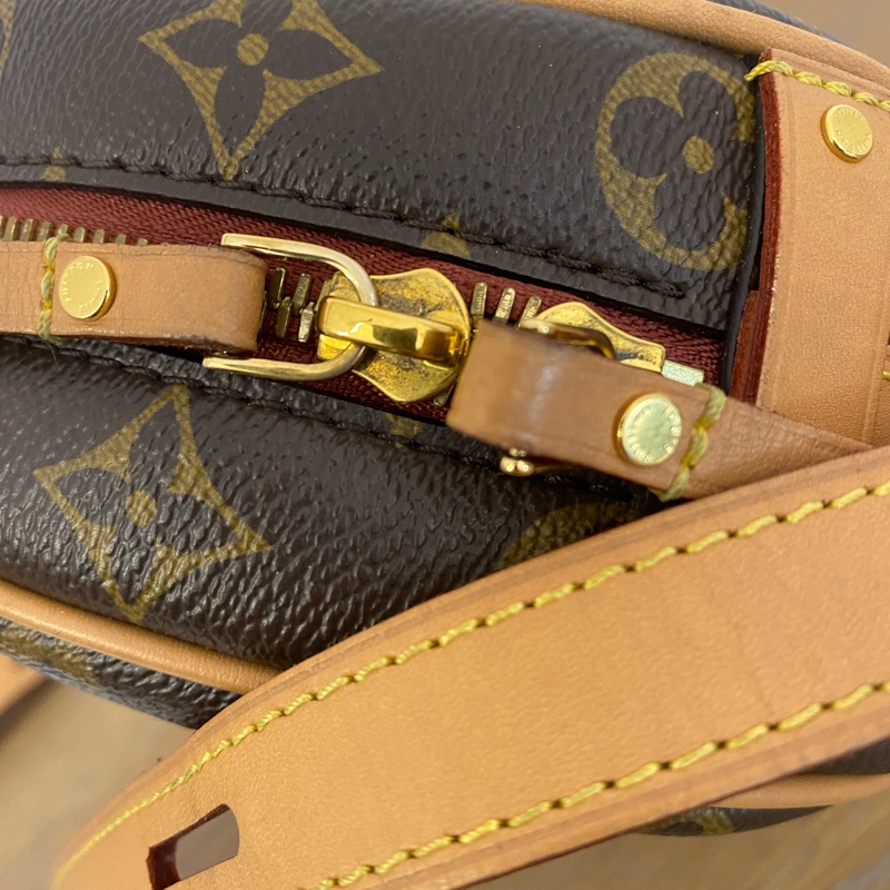 Louis Vuitton 路易威登小號軟圓餅 可單肩斜挎-3