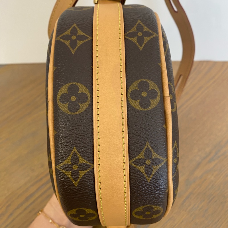 Louis Vuitton 路易威登小號軟圓餅 可單肩斜挎-5