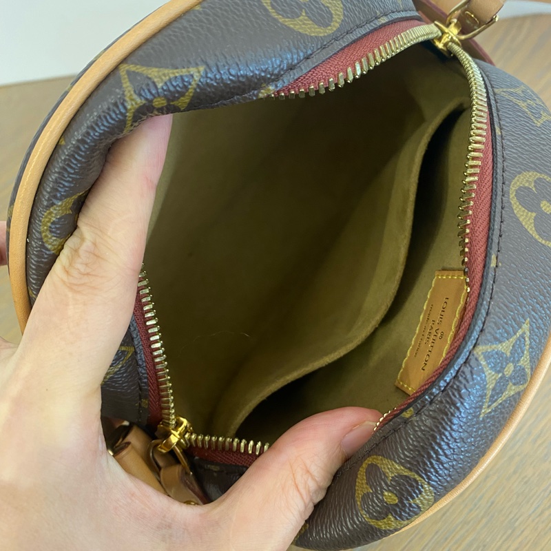 Louis Vuitton 路易威登小號軟圓餅 可單肩斜挎-8