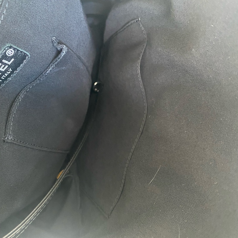 Chanel 黑銀雙肩包-6