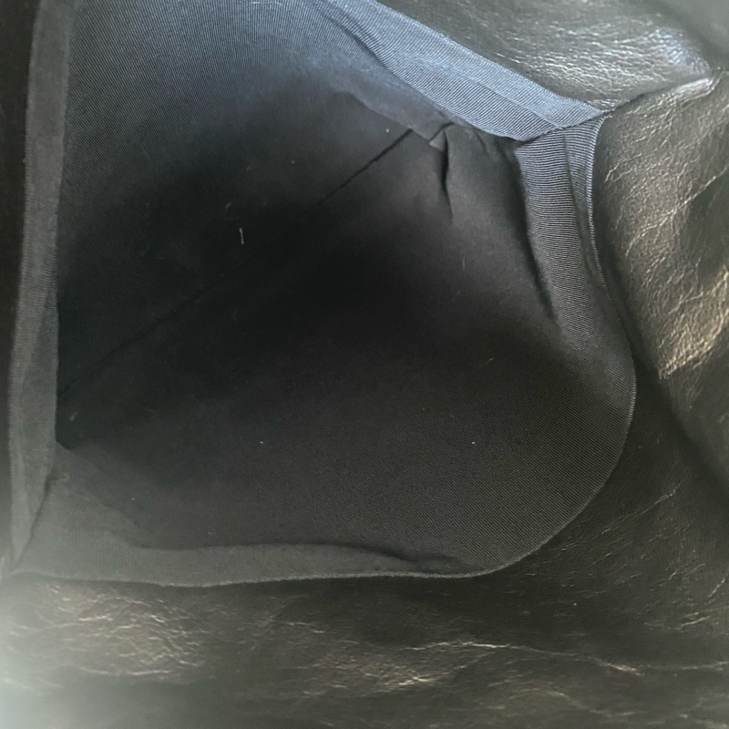 Chanel 黑銀雙肩包-7