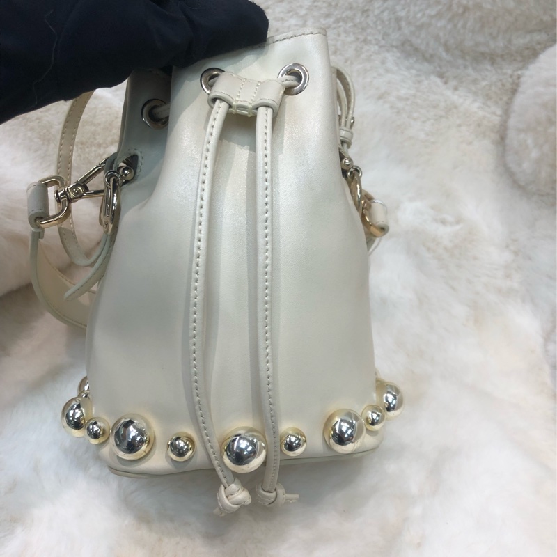 Fendi 米白色銀波波水桶袋 XB678-9