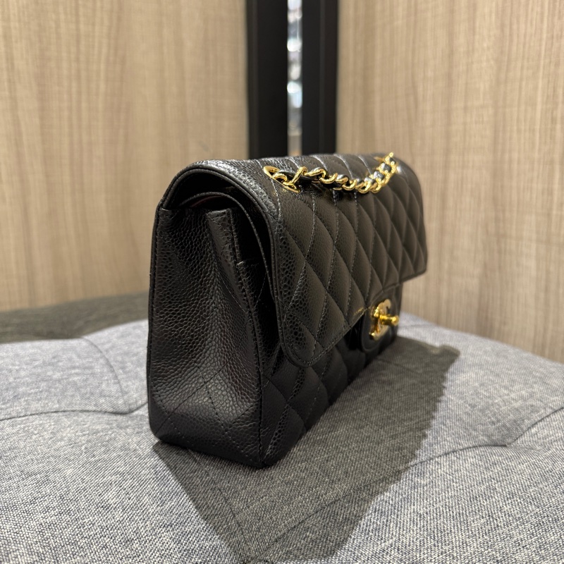 全配 CHANEL COCO 23 A01113 黑色荔枝牛皮金釦口蓋包 肩背包  CF23-2