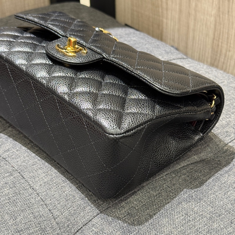 全配 CHANEL COCO 23 A01113 黑色荔枝牛皮金釦口蓋包 肩背包  CF23-7