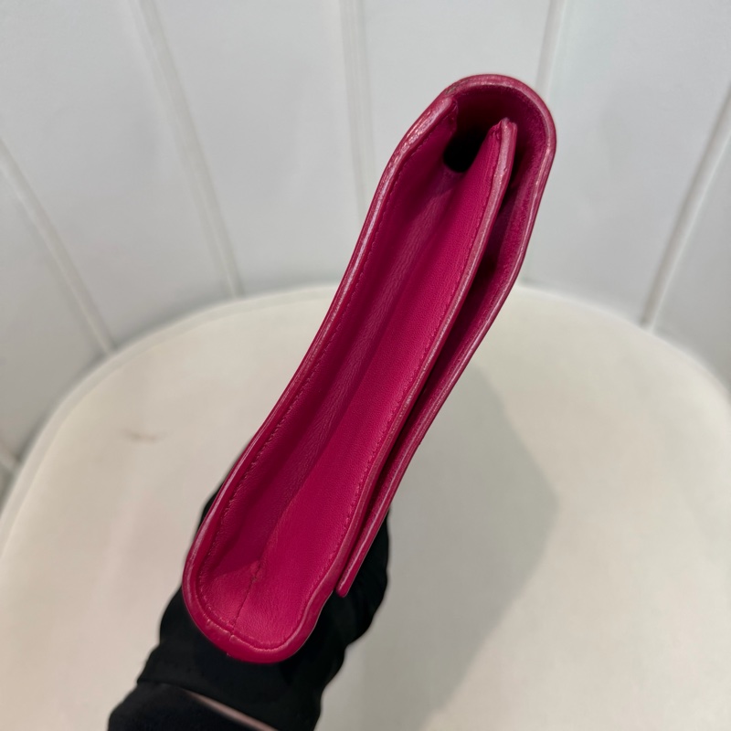 YSL 粉紅色Y 字手包   XB681-7