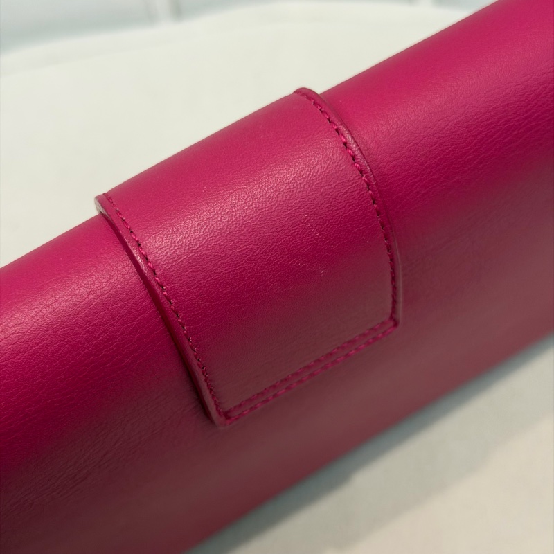 YSL 粉紅色Y 字手包   XB681-27