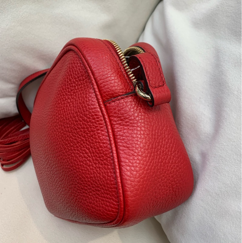 GUCCI 紅色斜背包  XB679-2