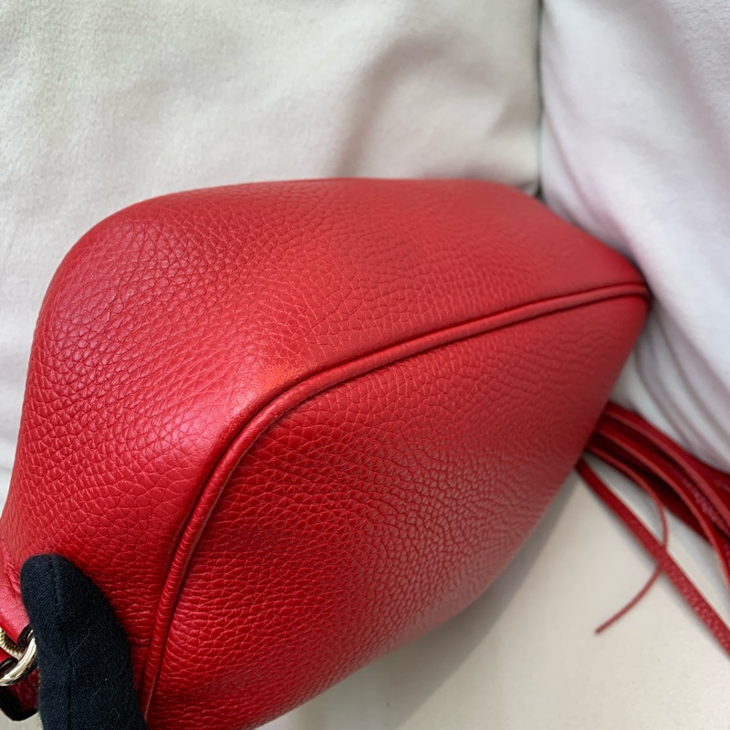 GUCCI 紅色斜背包  XB679-7