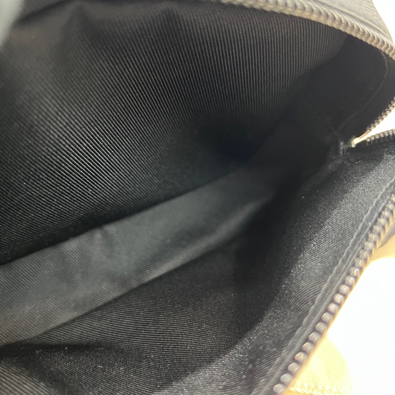 Louis Vuitton 黑色粒面小牛皮郵差包(I677)-24