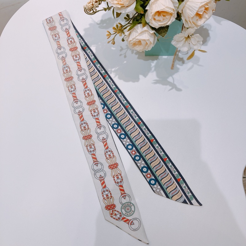 TW4420  Hermes 愛馬仕絲巾Harnais En Rosace Twilly Multicolour-1