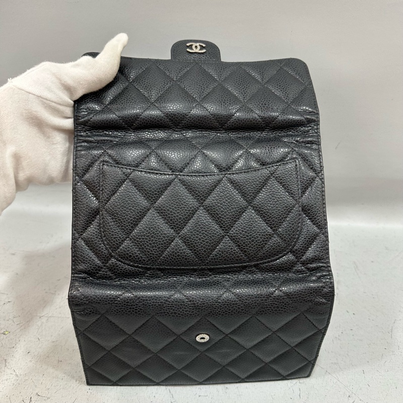 Chanel  A31506 黑荔枝皮銀釦CF長夾-28