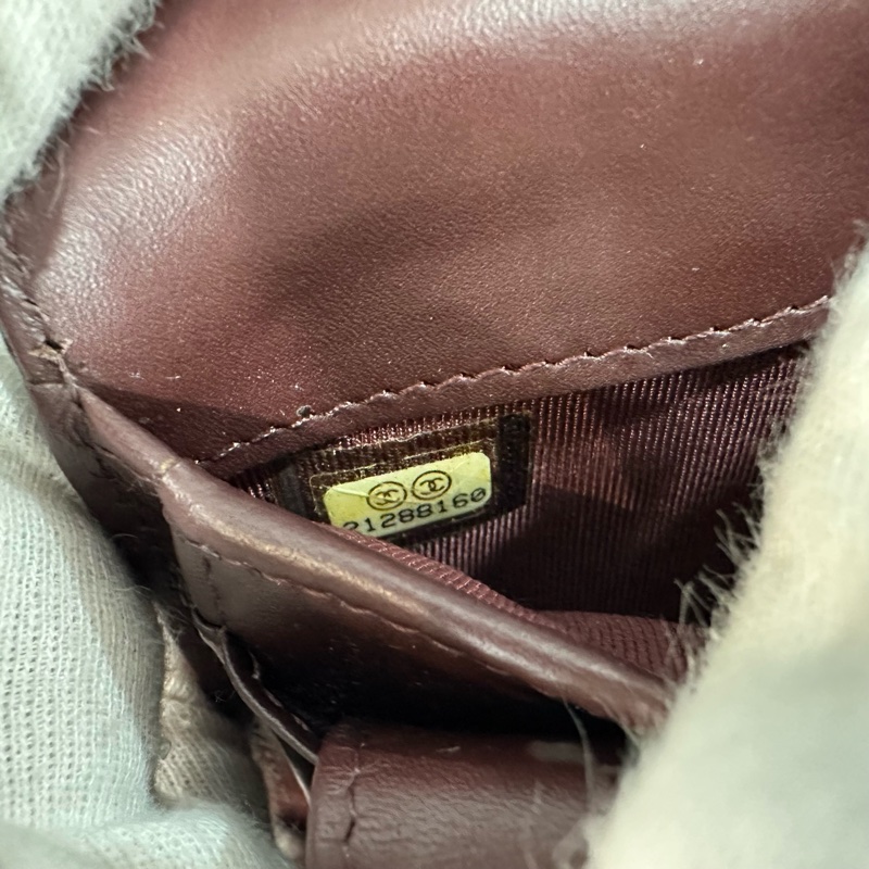 Chanel  A31506 黑荔枝皮銀釦CF長夾-46