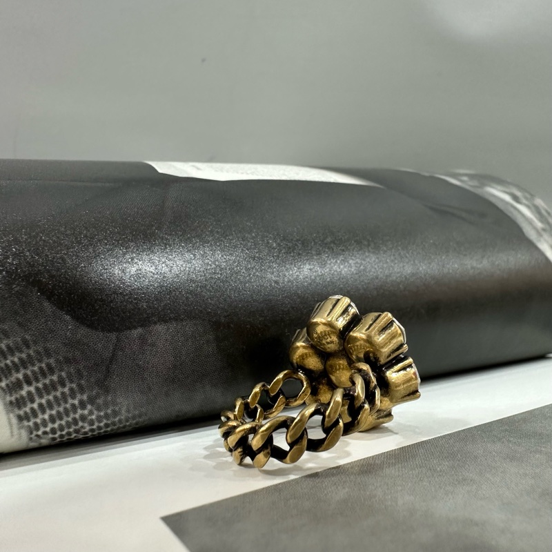 Gucci 645682 金色鑽石花花戒指 xs-3