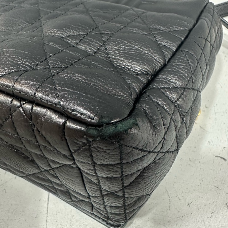 Dior M9243 黑皮金釦caro斜背包 大號-9