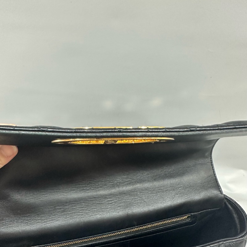 Dior M9243 黑皮金釦caro斜背包 大號-22