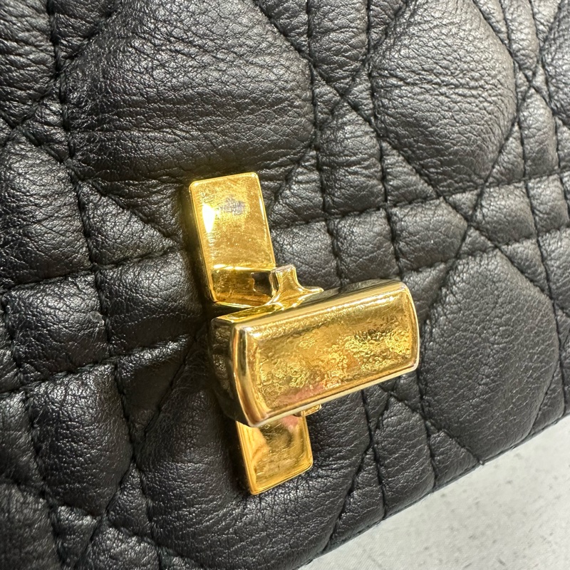Dior M9243 黑皮金釦caro斜背包 大號-30