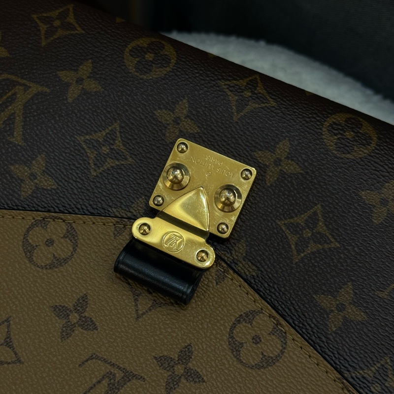 |台灣購證全配🇹🇼|LV Pochette Metis經典拼色郵差包✨最新晶片款-11