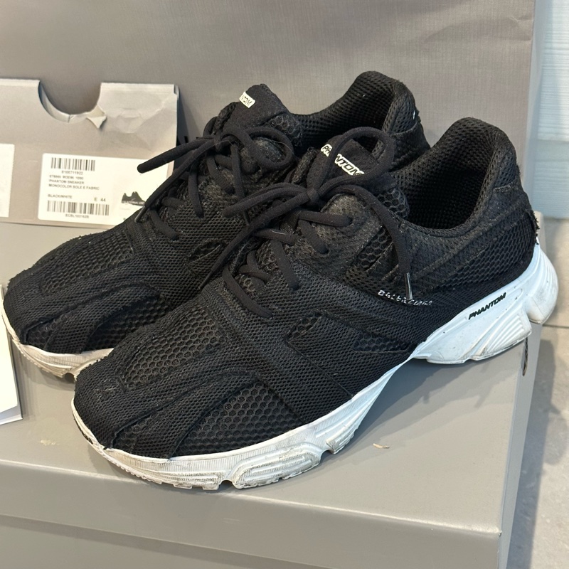 44碼全配25年台灣購入❤️ #balenciaga #運動鞋 #休閒鞋 #布鞋 #phantom-5
