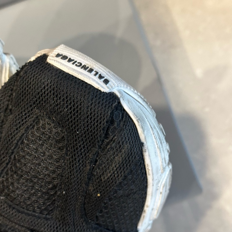 44碼全配25年台灣購入❤️ #balenciaga #運動鞋 #休閒鞋 #布鞋 #phantom-12