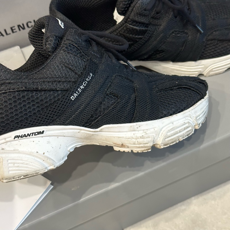 44碼全配25年台灣購入❤️ #balenciaga #運動鞋 #休閒鞋 #布鞋 #phantom-15
