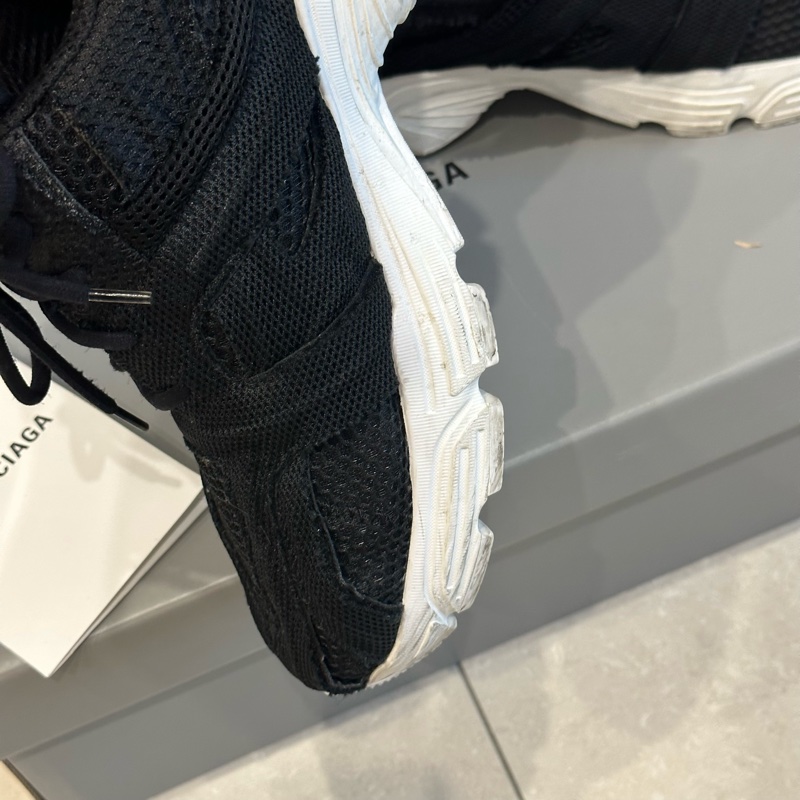 44碼全配25年台灣購入❤️ #balenciaga #運動鞋 #休閒鞋 #布鞋 #phantom-17