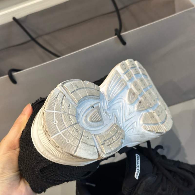 44碼全配25年台灣購入❤️ #balenciaga #運動鞋 #休閒鞋 #布鞋 #phantom-24