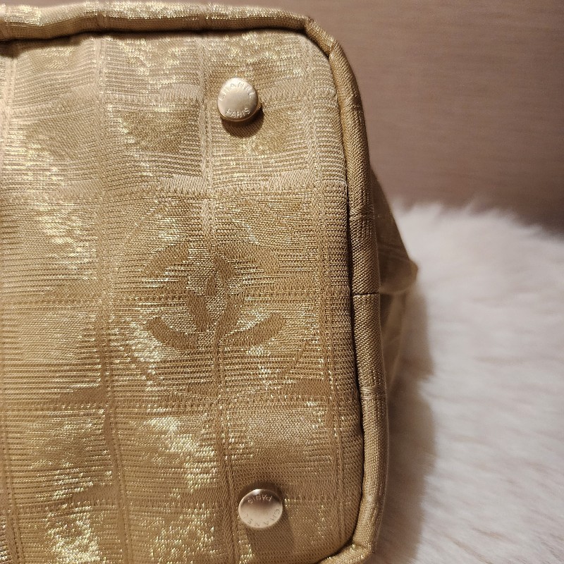 Chanel 特大機場拖特包-2
