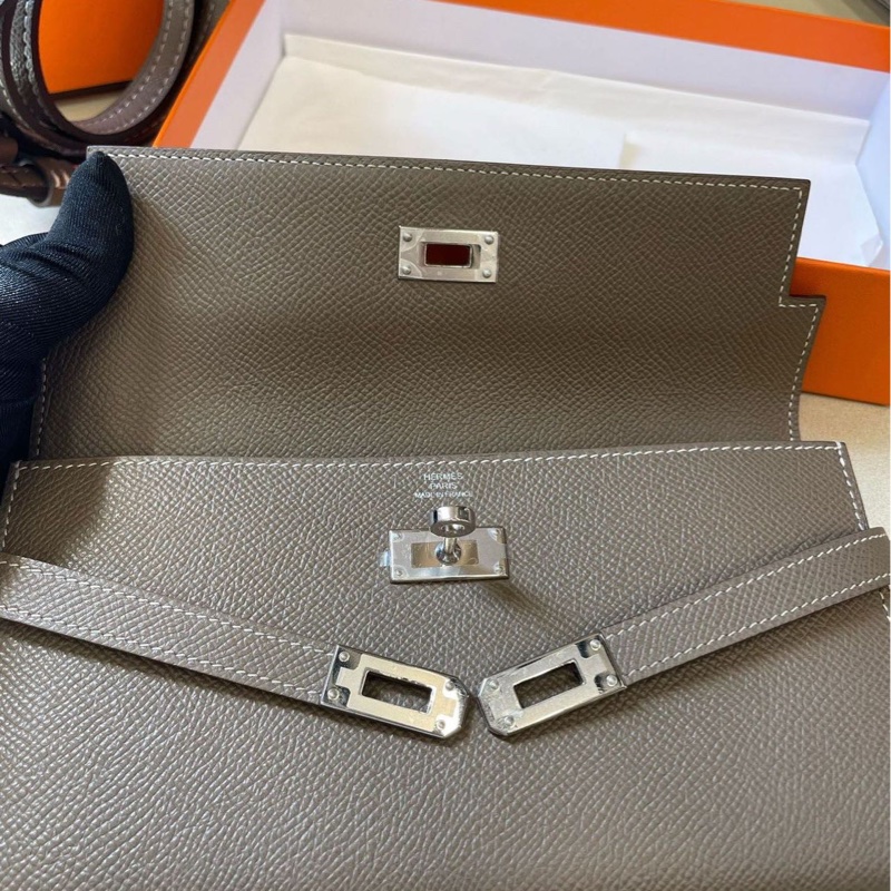 🌈Hermes🧡Kelly Wallet🧡大象灰銀扣🌟99新🌈已配肩帶🧡有盒🌟Epsom皮🌟-1