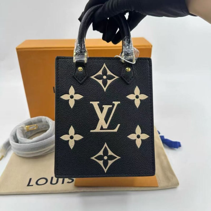 LV 琴譜mini petit sac plat 手提包斜背包14*17*5cm 配件塵袋盒子-5