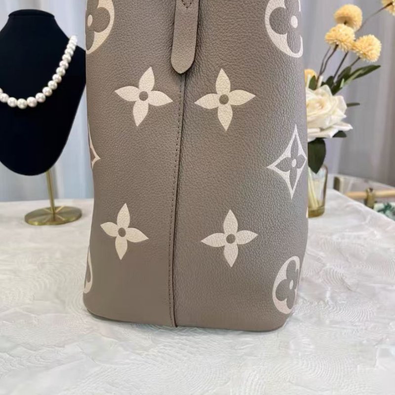 LV NÉONOÉ 中號 大象灰水桶包 芯片款 99新 26*26*17 配件塵袋-3