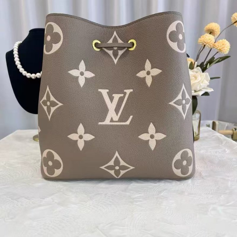 LV NÉONOÉ 中號 大象灰水桶包 芯片款 99新 26*26*17 配件塵袋-5