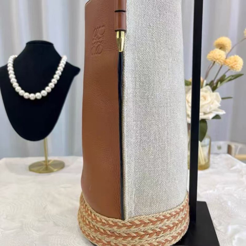 Loewe GateBucket 金棕色牛皮編織水桶包 98新 19*14*24 配件塵袋-2
