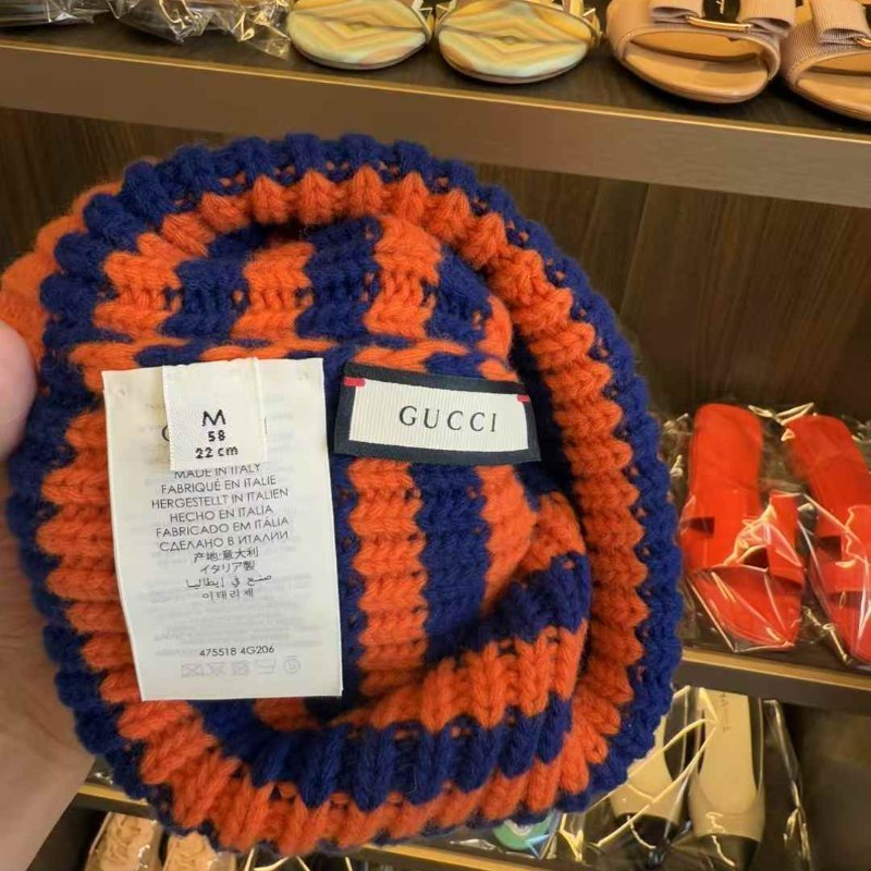 Gucci 帽子 58號 M 非常新-1