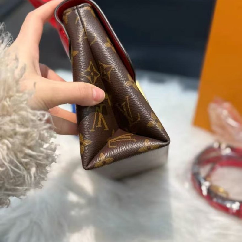 Lv Lock bb 紅色鎖頭 全新 配件盒子塵袋購證-2