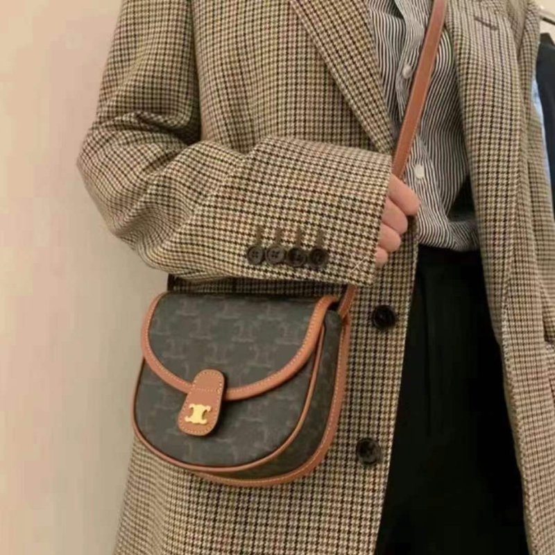 Celine mini 棕色老花馬鞍包-4