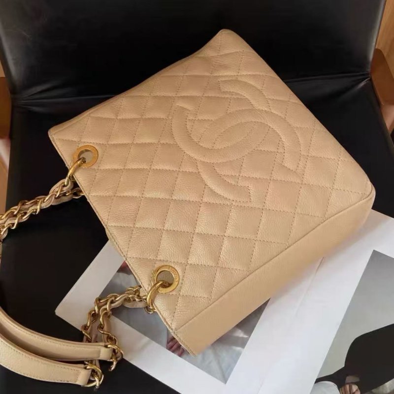 chanel tote杏色奶茶色荔枝皮腋下包 97新 24*24*8 配件塵袋-3