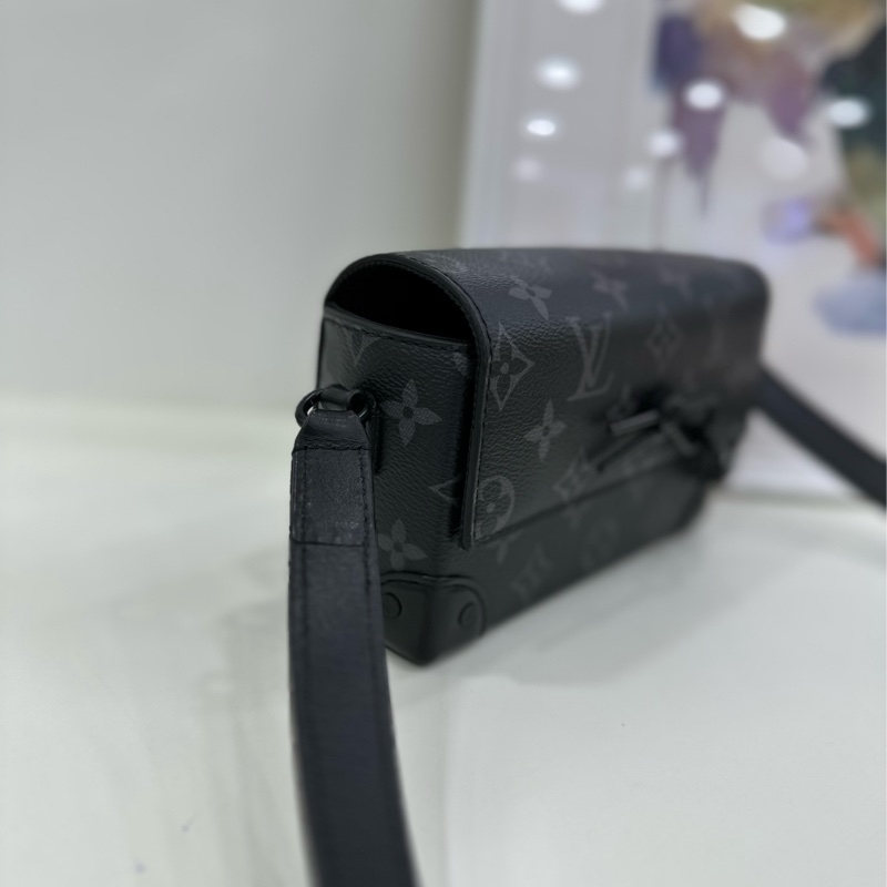 LV/Louis Vuitton Steamer黑武士盒子包 經典老花配黑色鏈條芯片 尺寸18×11×6.5cm,黑色老花印花搭配黑色鏈條設計,復古鎖扣,單肩斜挎-4