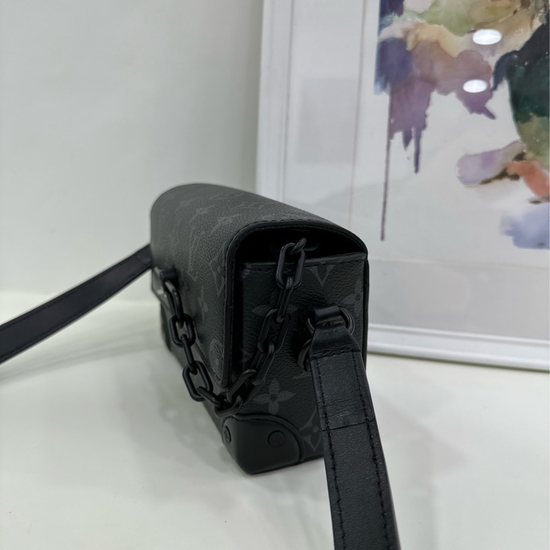 LV/Louis Vuitton Steamer黑武士盒子包 經典老花配黑色鏈條芯片 尺寸18×11×6.5cm,黑色老花印花搭配黑色鏈條設計,復古鎖扣,單肩斜挎-5
