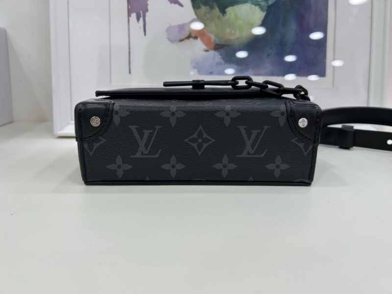 LV/Louis Vuitton Steamer黑武士盒子包 經典老花配黑色鏈條芯片 尺寸18×11×6.5cm,黑色老花印花搭配黑色鏈條設計,復古鎖扣,單肩斜挎-7