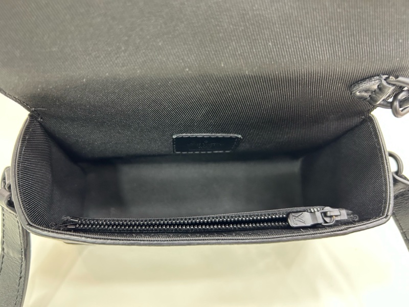 LV/Louis Vuitton Steamer黑武士盒子包 經典老花配黑色鏈條芯片 尺寸18×11×6.5cm,黑色老花印花搭配黑色鏈條設計,復古鎖扣,單肩斜挎-8