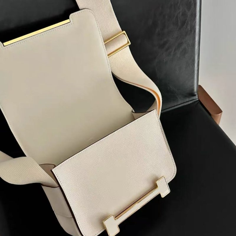 Hermes 奶油白金扣geta木屐包u刻山羊皮 21.5*13*5cm，99新 配件塵袋 原價近26萬-2