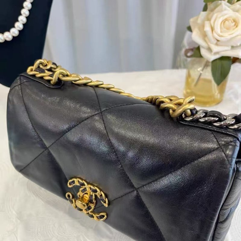 ✨CHANEL 19Bag 小號 19K 黑金羊皮鍊條包 26*16*9 99新 配件塵袋-2