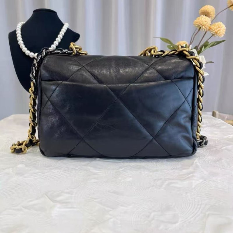 ✨CHANEL 19Bag 小號 19K 黑金羊皮鍊條包 26*16*9 99新 配件塵袋-7