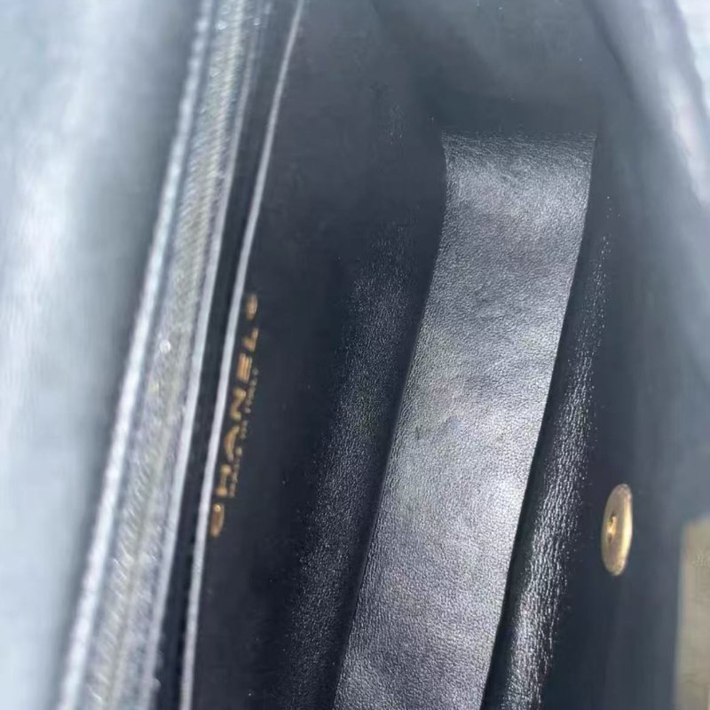 CHANEL 23S 菱格小羊皮 愛心鍊條黑金方胖子 芯片款 16*20.5*6 99新 配件塵袋-1