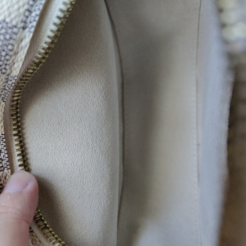 9成新  LV 小號圓餅包 pm 白色棋盤格N40333-19