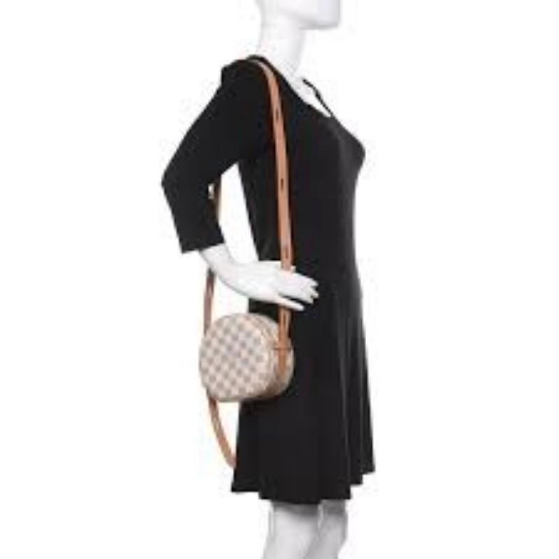 9成新  LV 小號圓餅包 pm 白色棋盤格N40333-49